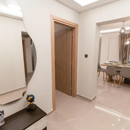 Apartment Byron Kos Town